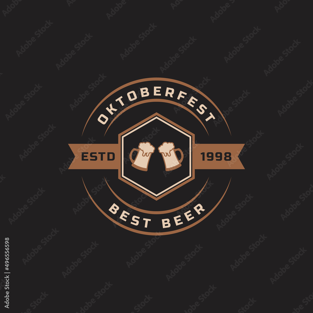 Fototapeta premium Vintage Retro Badge Oktoberfest Label Typographic Design Willkommen Zum Invitations Beer Festival Celebration Logo