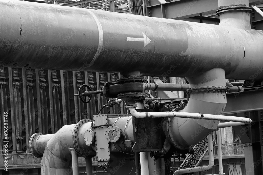 Große schwere Absperrschieber in de Rohrversorgung der Kokerei im Zollverein Große schwere Absperrschieber in de Rohrversorgung der Kokerei im Zollverein