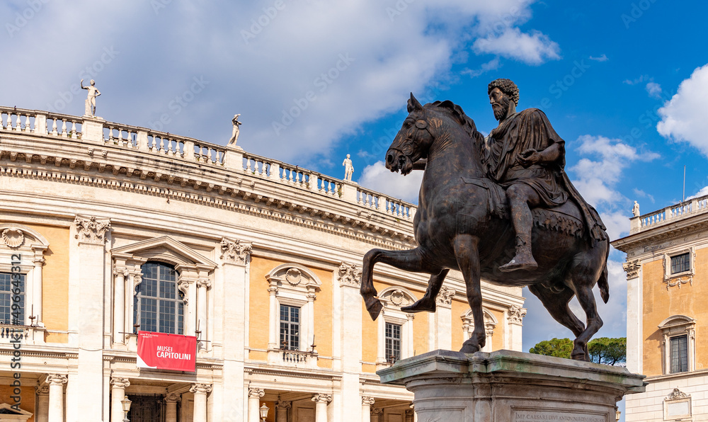 Obraz premium Equestrian Statue of Marcus Aurelius