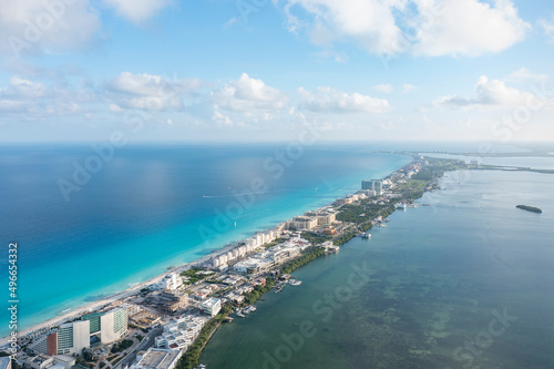 Nichupté in Cancun, Quintana Roo, Mexico, sunny day, aerial view © Erich Sacco