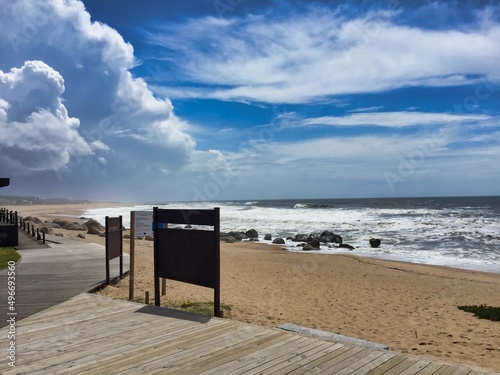 Fototapeta Naklejka Na Ścianę i Meble -  Porto Atlantic ocean beach