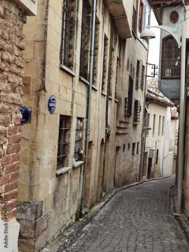Fototapeta Naklejka Na Ścianę i Meble -  the narrow streets of Bey district in gaziantep