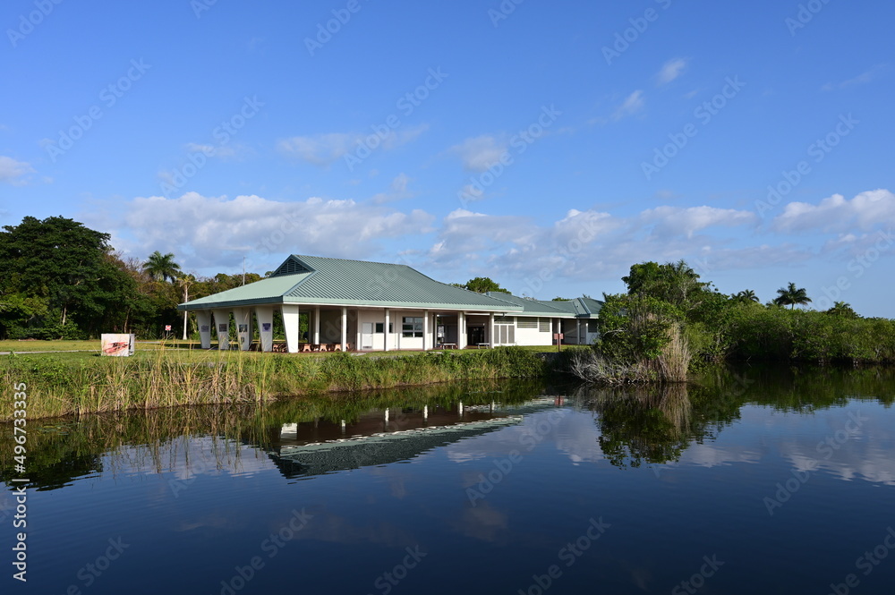 Royal Palm Visitor Center and Anhinga Trail in Everglades National Park on sunny spring morning..