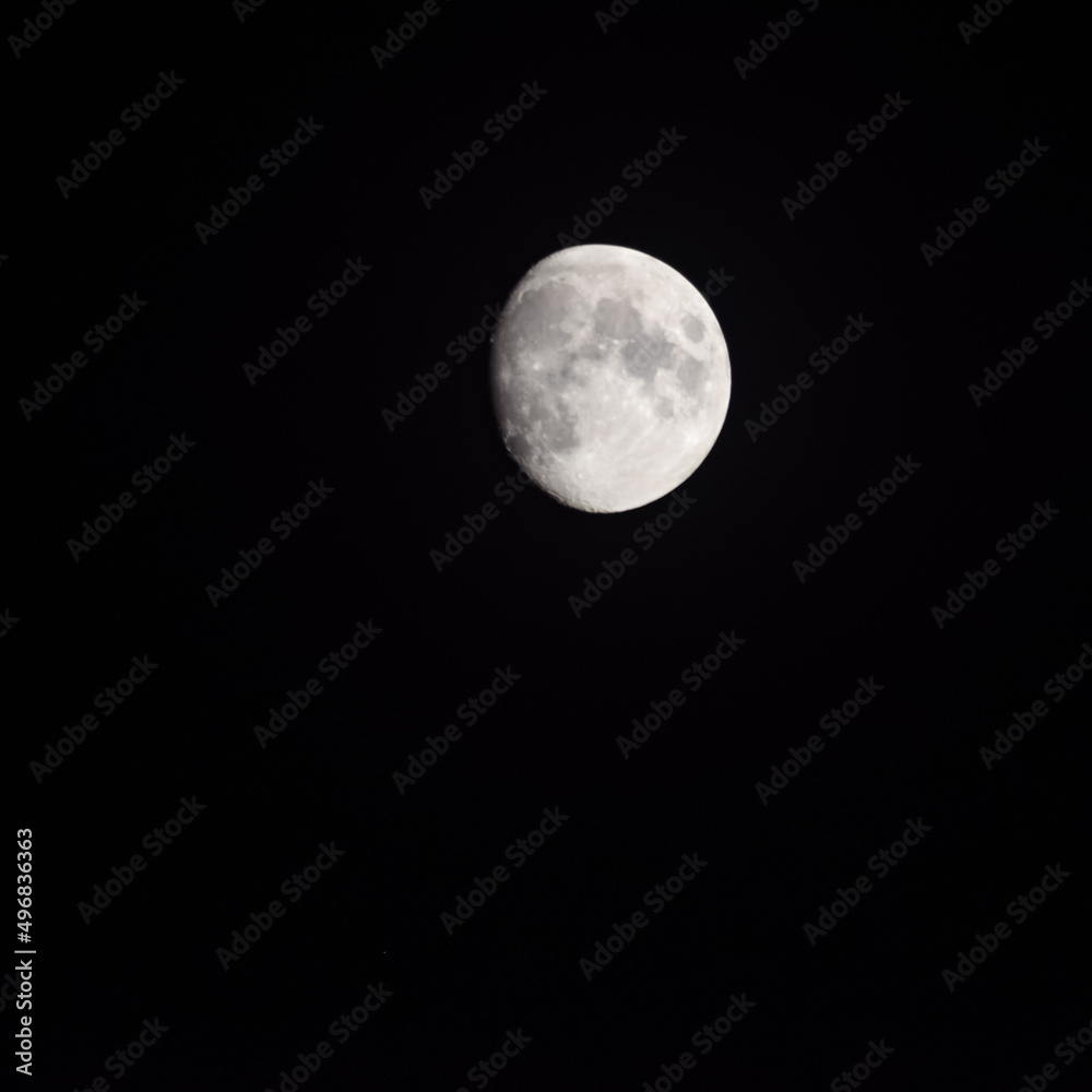 Moon Timelapse, Stock time lapse : Full moon rise in dark nature sky, night time. Full moon disk time lapse with moon light up in night dark black sky. High-quality free video footage or timelapse Moon Timelapse, Stock time lapse : Full moon rise in dark nature sky, night time. Full moon disk time lapse with moon light up in night dark black sky. High-quality free video footage or timelapse