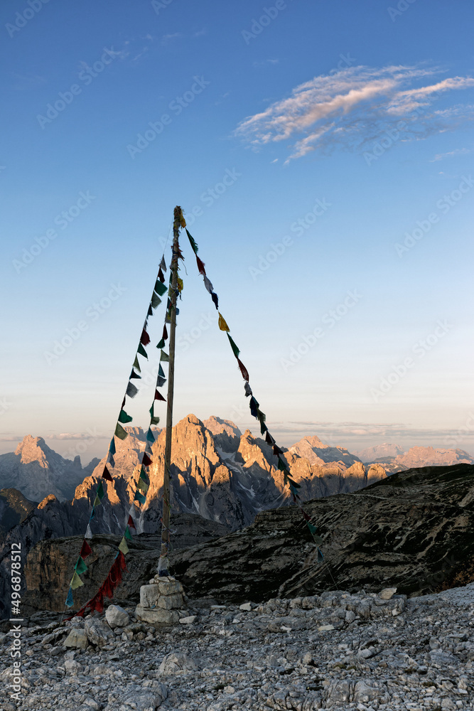 Obraz premium Peaks of the Cadini Dolomites in the first morning light, mountains in summer, Alps, Italy, Europe