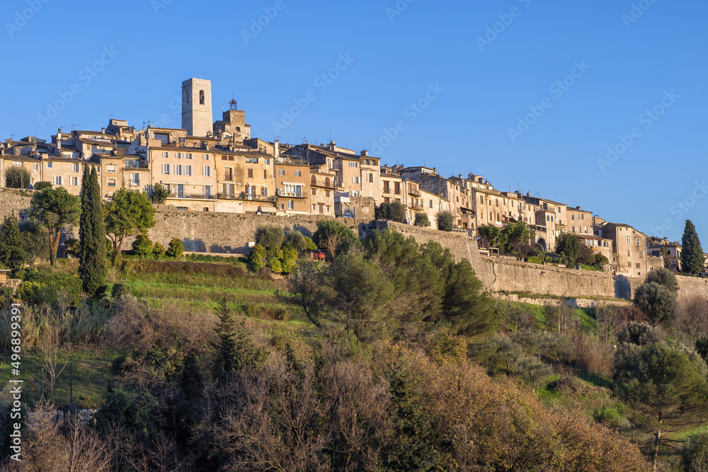 View over the medieval hill town village of Saint Paul de Vence, Alpes-Maritimes Department, Cote d’Azur, France