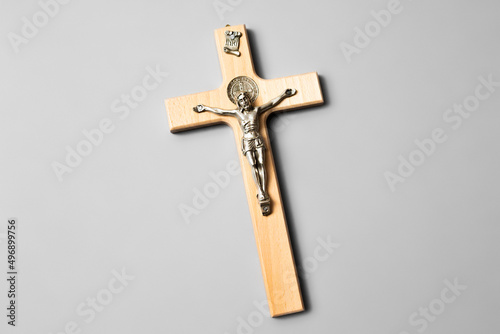 Tela A wooden cross with Jesus hanging