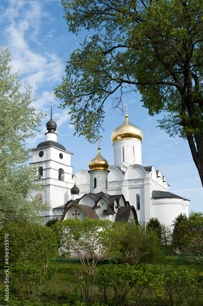 Borisoglebsky monastery, Dmitrov. Borisoglebsky Cathedral and the chapel of the Holy Spirit. Borisoglebsky monastery, Dmitrov. Borisoglebsky Cathedral and the chapel of the Holy Spirit.