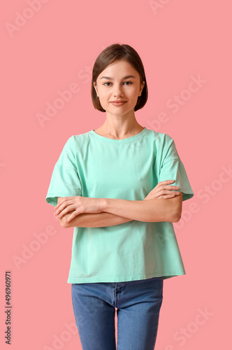 Beautiful young woman in st...