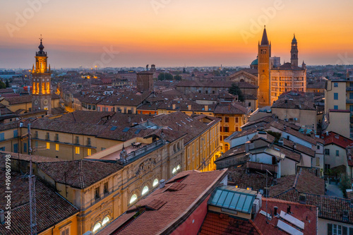 Foto Aerial view of Italian town Parma