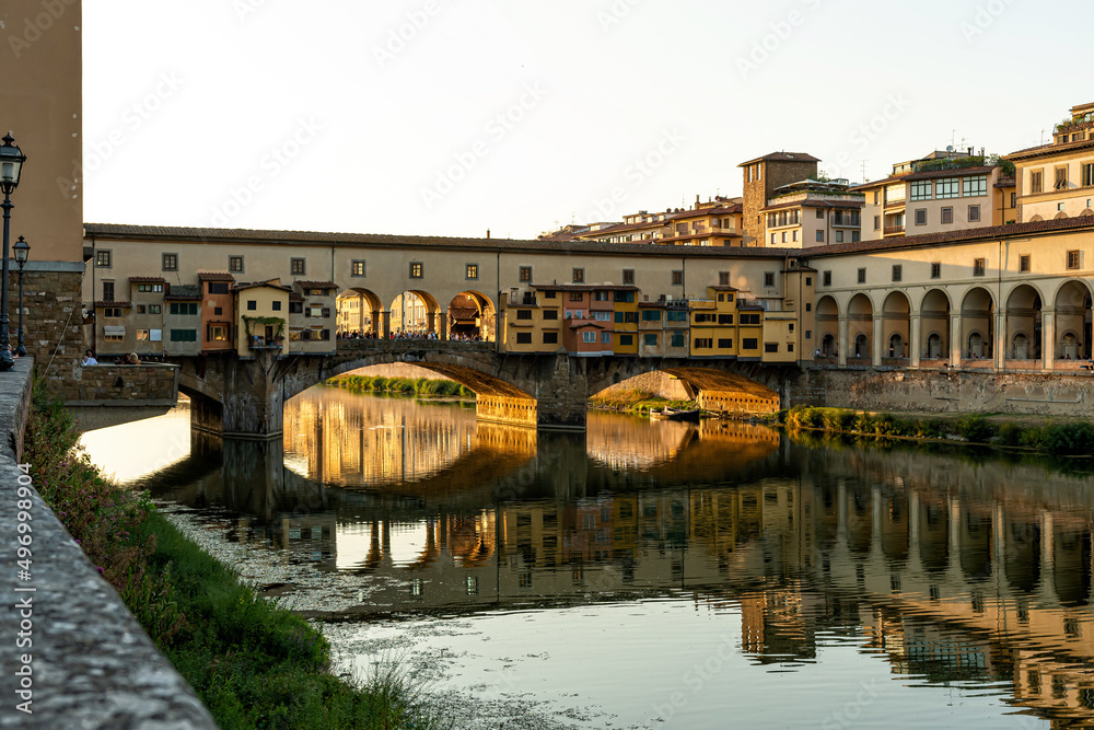 Fototapeta premium Ponte Vecchio bridge, medieval landmark on Arno river, Florence, Tuscany, Italy