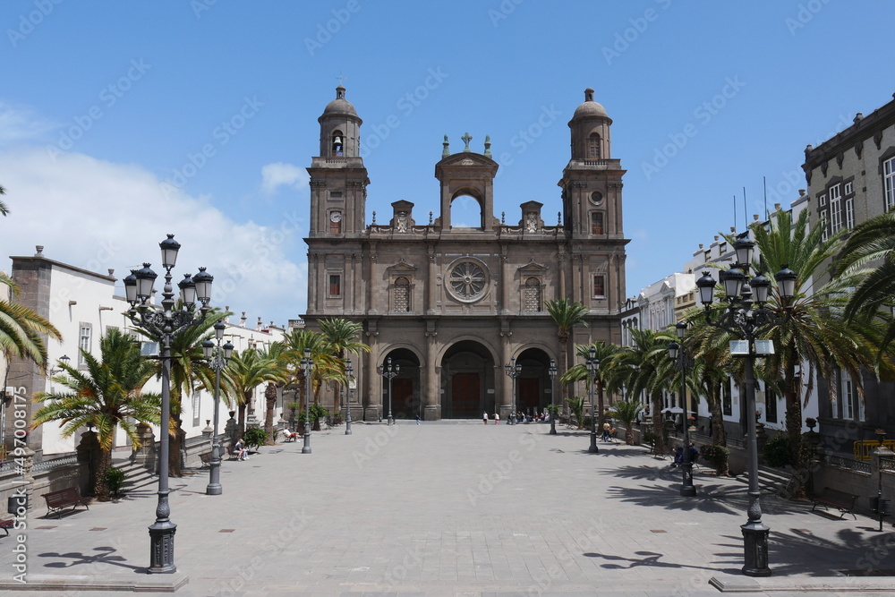 Kirche und Platz Santa Ana in Vegueta in Las Palmas de Gran Canaria