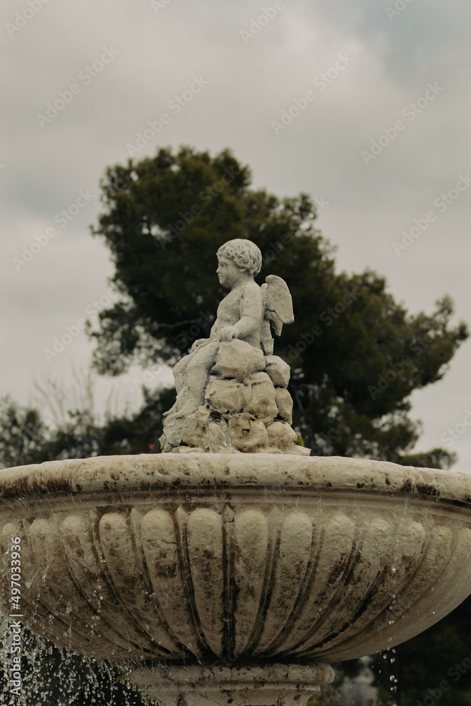 Estatua de angel (parque del retiro)