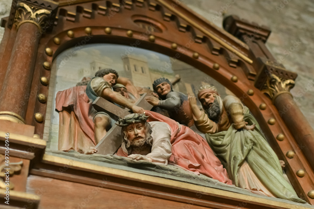 Obraz premium Jesus Christ carries the cross and fell