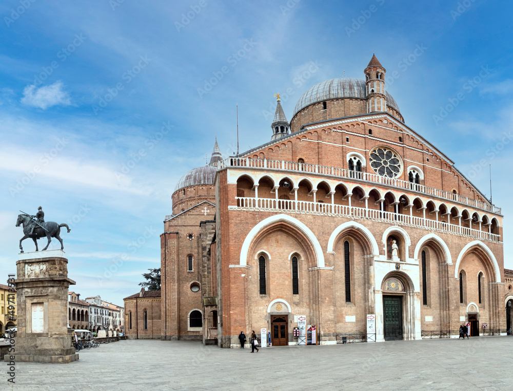 The beautiful Basilica of S. Antonio in Padua