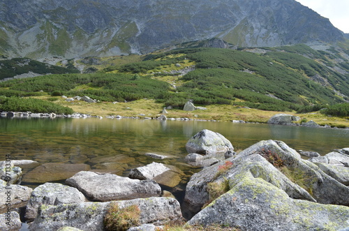 Fototapeta Naklejka Na Ścianę i Meble -  Tatry, Dolina Pięciu Stawów Polskich,  Przedni Staw, wrzesień, Polska