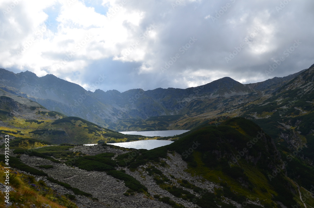 Tatry, widok na Dolinę Pięciu Stawów Polskich ze szlaku przez Świstówkę, Polska