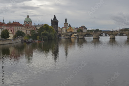 Hradczany z Mostem Karola, Praga © Marta
