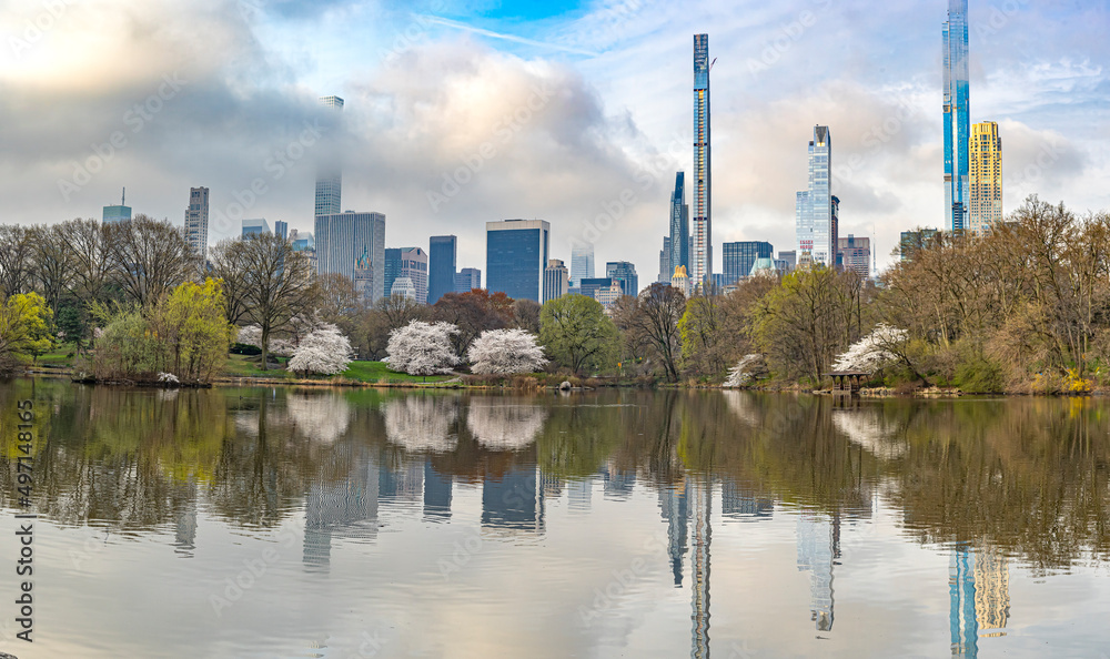 Naklejka premium Central Park, New York City at the lake