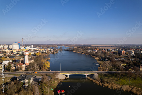 Obraz na płótnie Kruszwica Panorama miasta z lotu ptaka - Krajobraz - jezioro gopło w salonie