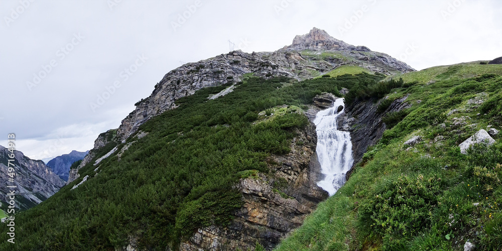 Fototapeta premium Water flowing through the mountains , beautiful nature background