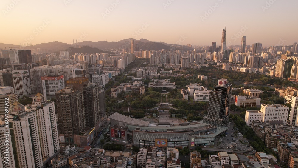 Naklejka premium Shenzhen skyline with sunset