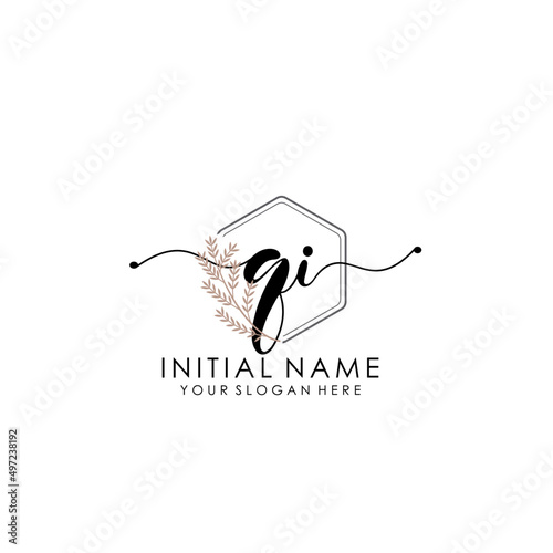QI Luxury initial handwriting logo with flower template, logo for beauty, fashion, wedding, photography