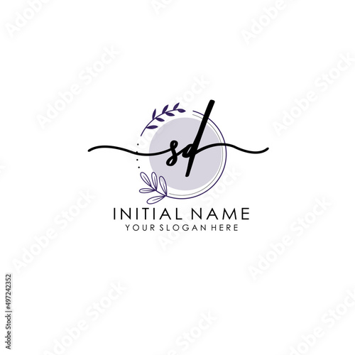 SD Luxury initial handwriting logo with flower template, logo for beauty, fashion, wedding, photography