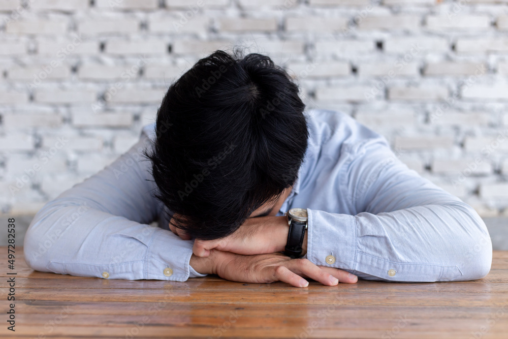 Obraz premium sad serious illness man.depressed emotion panic attacks alone sick people fear stressful crying.stop abusing domestic violence,help person with health anxiety,thinking bad frustrated exhausted