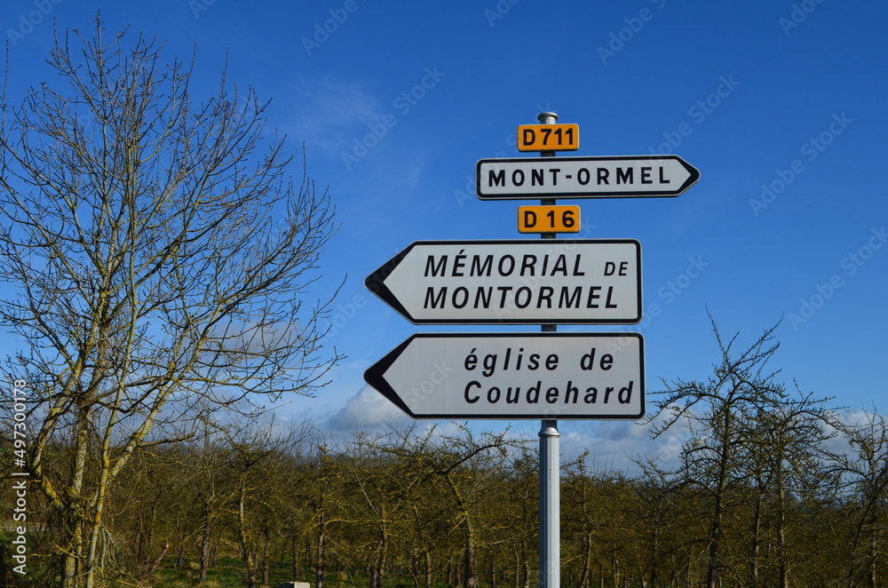 Panneau indicateur routier (France)