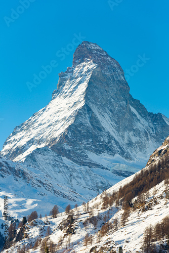 Fototapeta Naklejka Na Ścianę i Meble -  Scenic view on snowy Matterhorn peak and mountains from Gornergrat, Switzerland