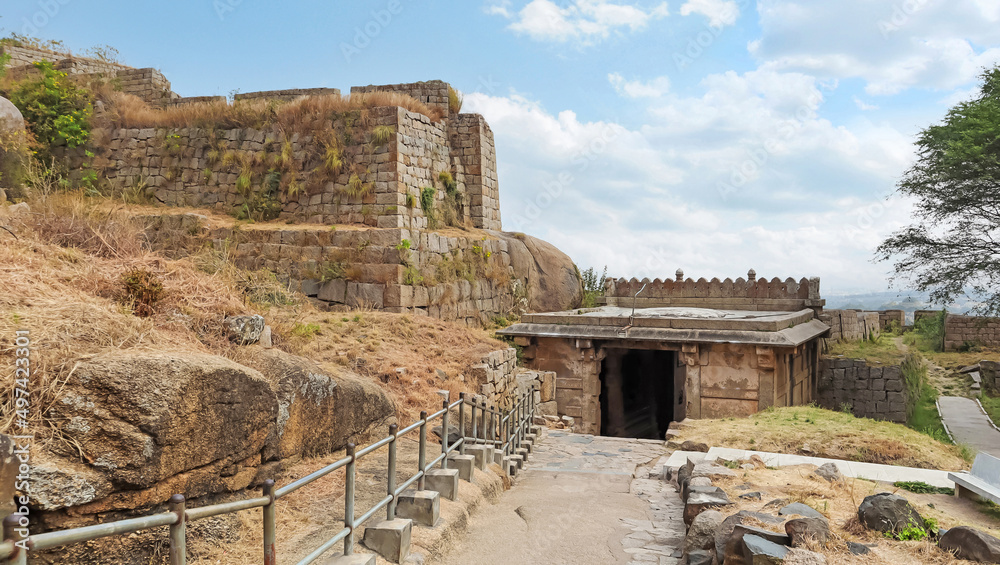 Ruined walls and entrance lock at Chitradurga fort, Chitradurg, Karnataka, India