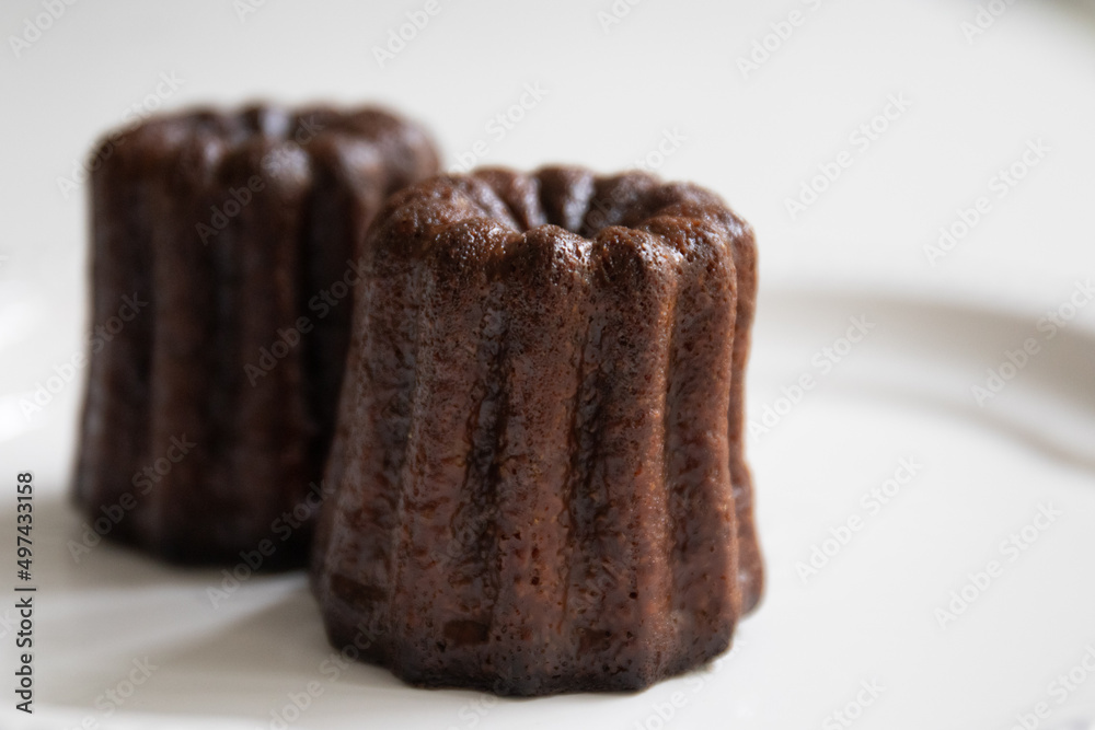 French Dessert Canelés (Cannelés) de Bordeaux French Dessert Canelés (Cannelés) de Bordeaux