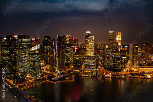 Singapur_By_Night_View_from_Marina_6