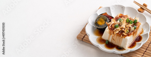 фотографія Delicious Chilled tofu and century egg with soy sauce and bonito flakes