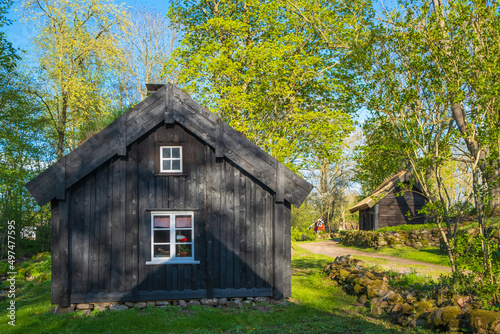 Old idyllisk black log cottage © Lars Johansson