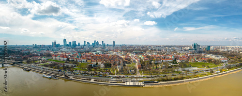 Warszawskie Stare Miasto, widok od strony Wisły 