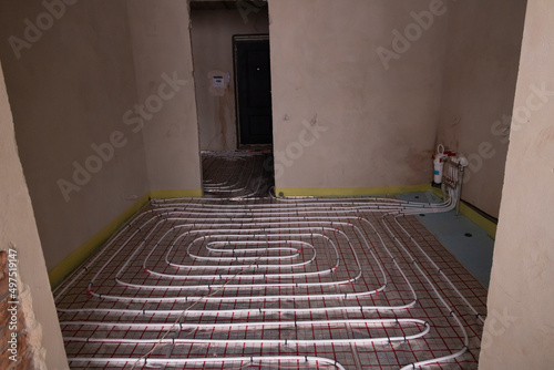 Fotografía Installation of underfloor heating in the kitchen