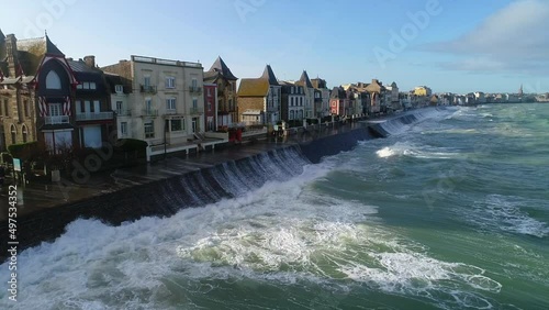 grande marée à Saint-Malo, Bretagne, vue drone photo