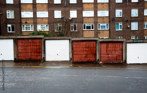 Quadro su tela Rows of garages and social housing on a Northern council estate in UK