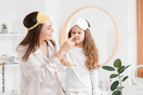 Happy mother and daughter i...