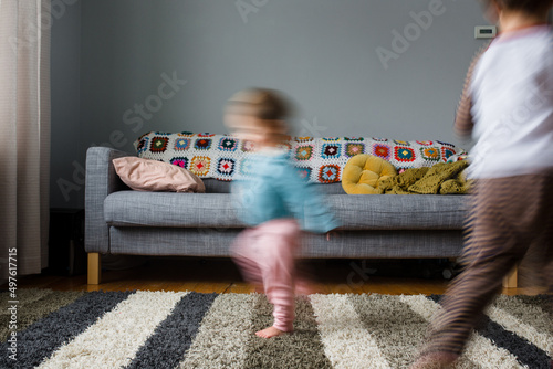 motion blur kids running photo