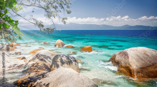 Obraz na plátně Tropical Fitzroy Island Cairns, Queensland, Australia.