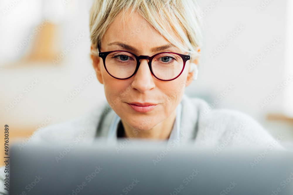 Woman Using Laptop Woman Using Laptop