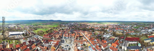Luftbild von Bad Königshofen mit Sehenswürdigkeiten von der Stadt