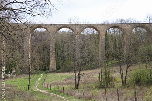 Viaduct in Gometz Le Chatel 