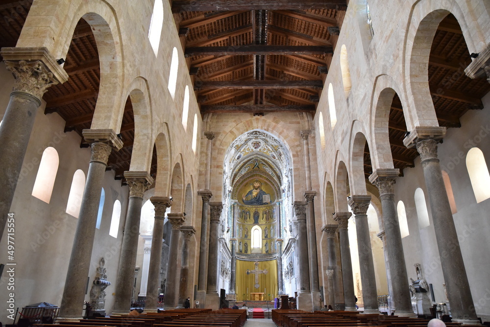 Nef du Duomo de Cefalù. Sicile