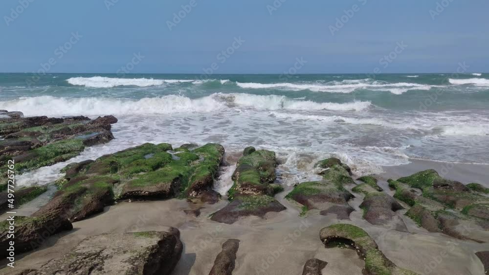 The Laomei Green Stone Trough is located in Shimen District on the North Coast, Every April and May The Laomei Green Stone Trough is located in Shimen District on the North Coast, Every April and May