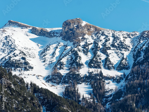 Blick auf die schneebedeckten Rofangipfel in Brandenberg Alpen von Pertisau am Achensee. Österreichische Tirol photo
