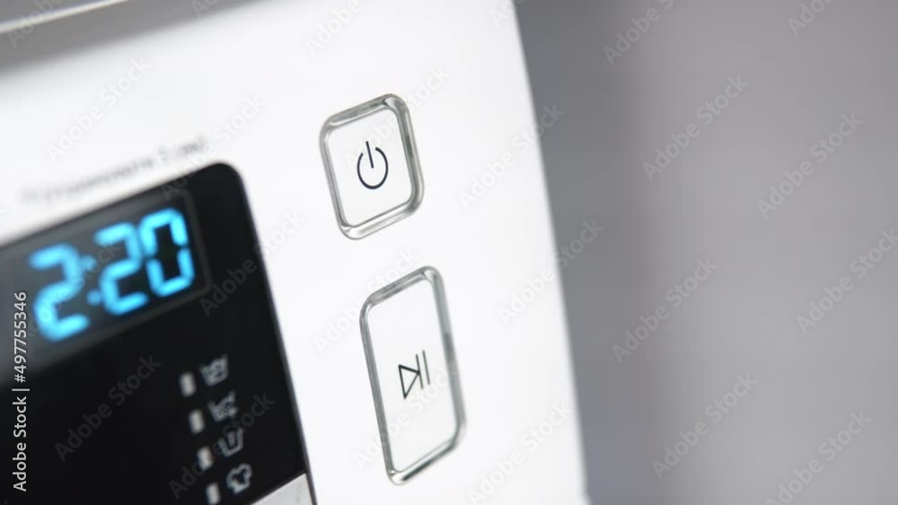 Finger press the switch to make the washing machine work. Home appliances Finger press the switch to make the washing machine work. Home appliances